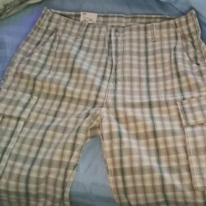 Levis carvo shorts size 38